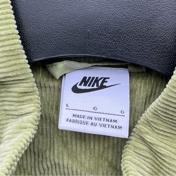 Nike Air Corduroy Fleece Full-Zip Jacket Alligator Olive Green Women’s Large - Picture 12 of 15